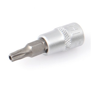 ������� 1/4 �� �������� TH10